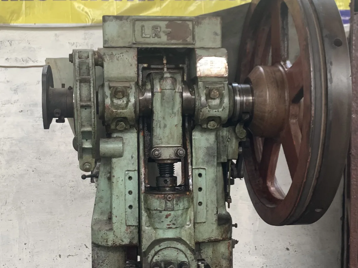 Bending dan Tekuk Plat